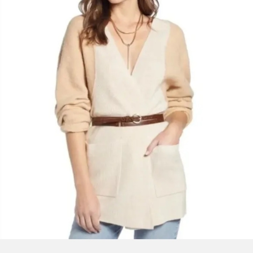 Something Navy Cream V-Neck Colorblock Sweater Cardigan
